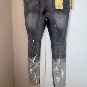 Size 38 men’s skinny Jean with zippers